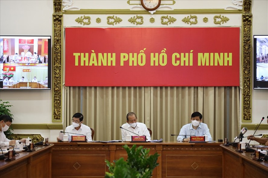 Cuộc họp giữa Phó thủ tướng Trương Hòa Bình với Ban Chỉ đạo phòng, chống dịch TP.HCM