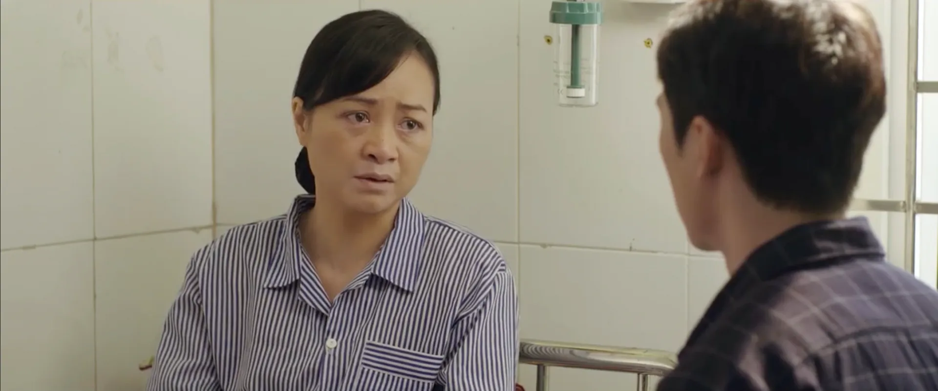 Hãy nói lời yêu tập 16: Nguyệt Hằng bị công an bắt vì đánh tiểu tam đến động thai - Ảnh 8