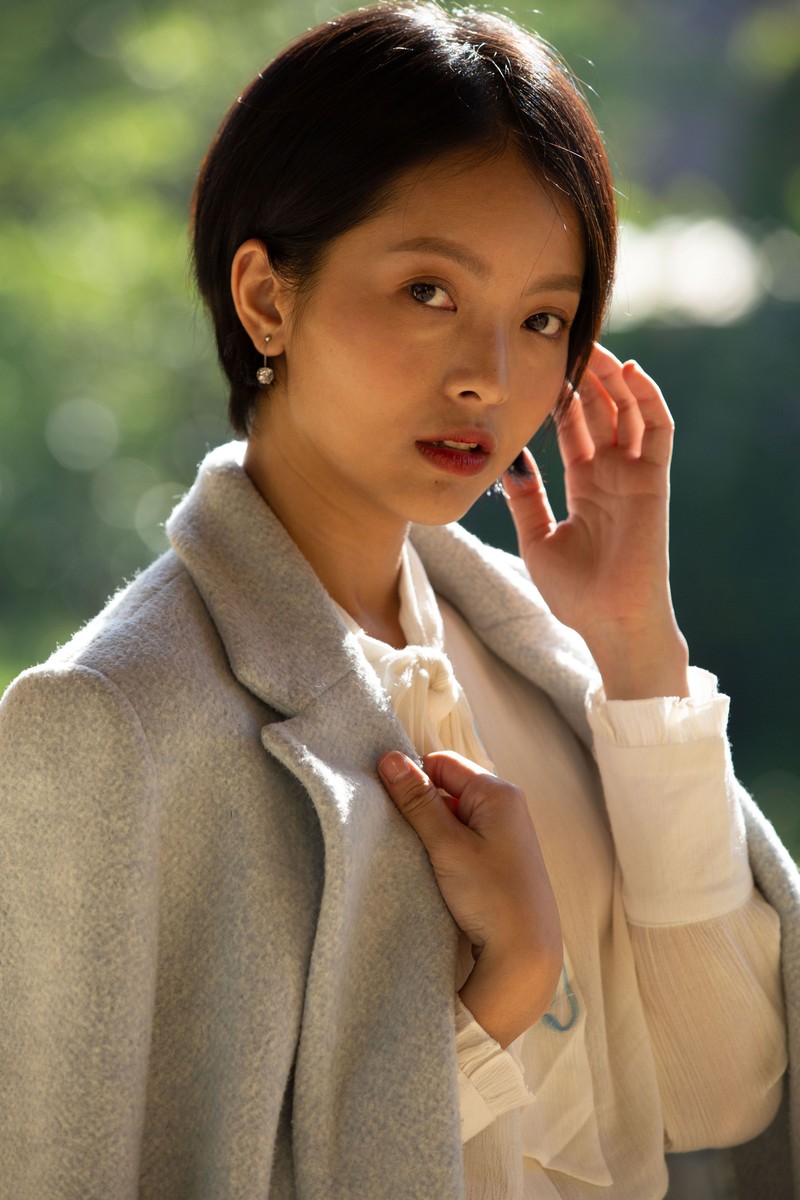 Yu Dương được đánh giá là một trong những nữ diễn viên trẻ đa tài, sở hữu vẻ ngoài xinh đẹp đậm chất điện ảnh.