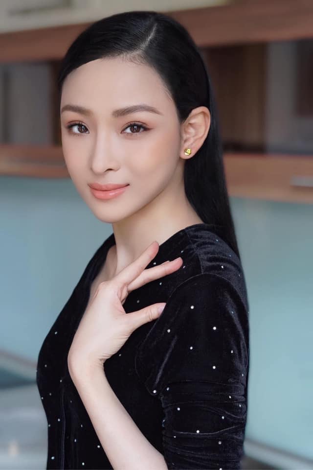 Hoa hậu 34 tuổi tiết lộ hiện cô đang làm giám đốc kinh doanh cho một thương hiệu nội thất của Việt Nam.