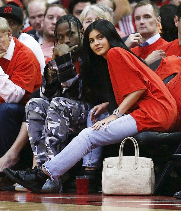 Kylie Jenner và Travis Scott từng nhiều lần dính tin đồn chia tay rồi tái hợp