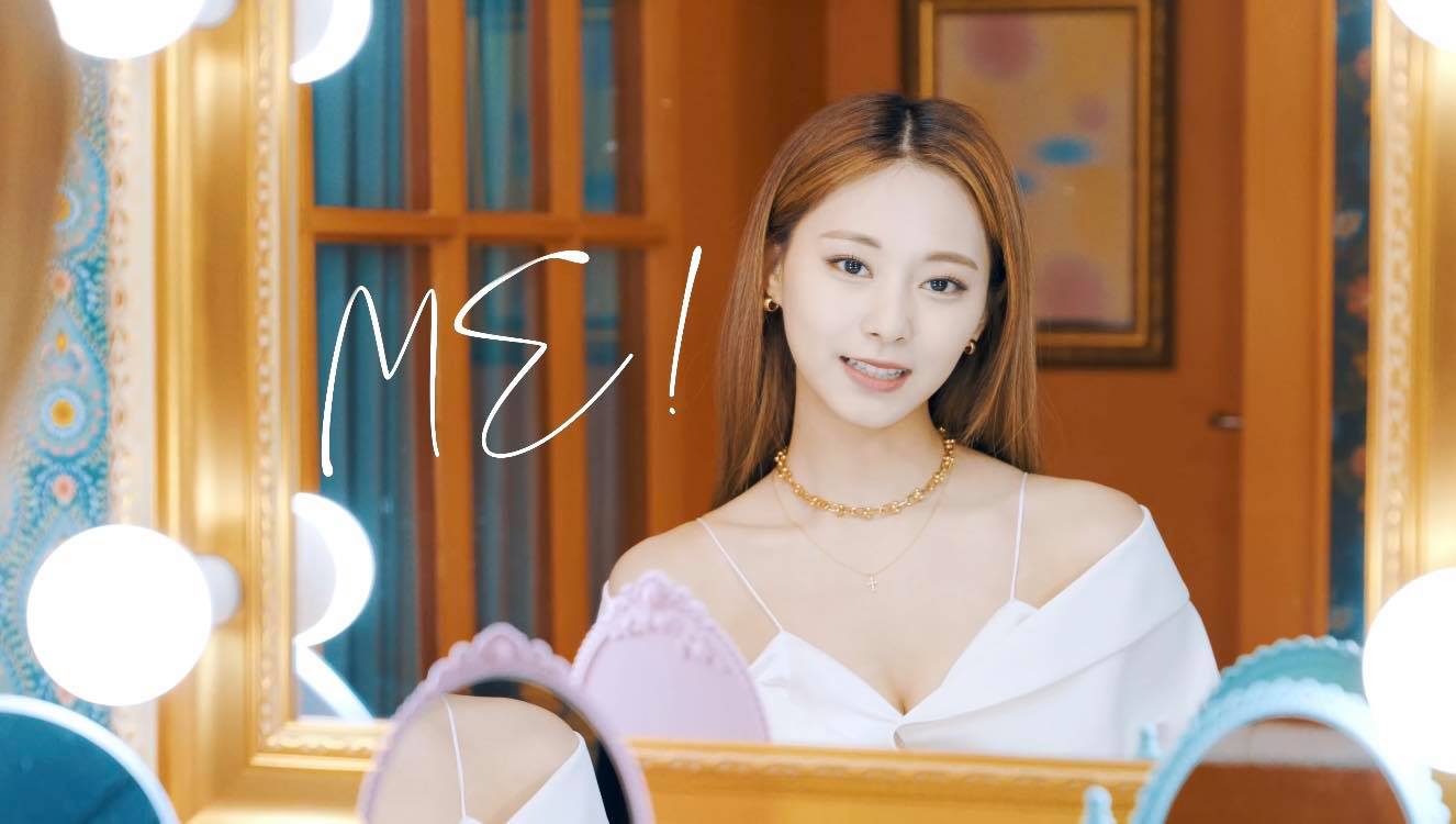 Chán hình tượng bánh bèo, Tzuyu (Twice) khoe trên khoe dưới trong MV mới
