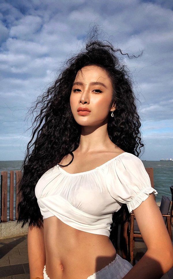 Angela Phương Trinh là ai? Gái hư showbiz 'hoàn lương' ăn chay niệm Phật - Ảnh 9