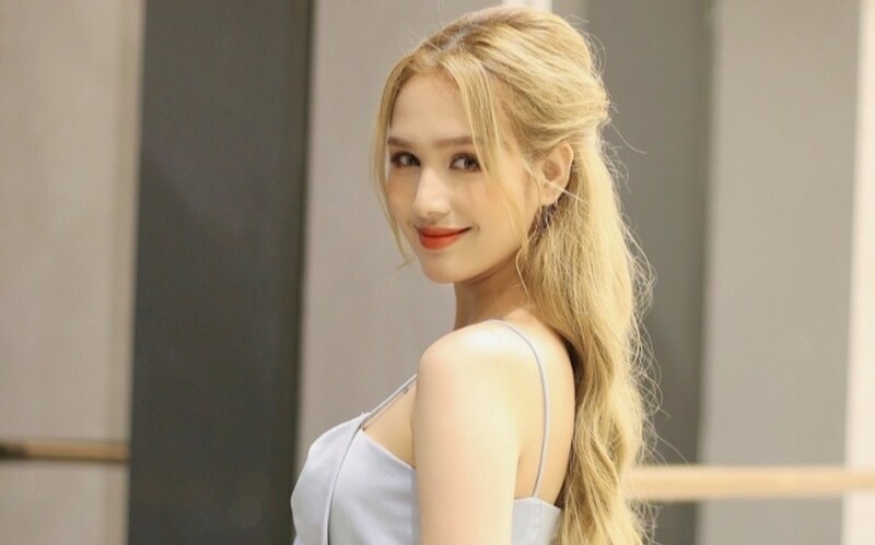 Xoài Non: Chiều cao, nhan sắc, tuổi trẻ, trí tuệ có đủ cả tại sao lại không có cửa đi thi nhan sắc?