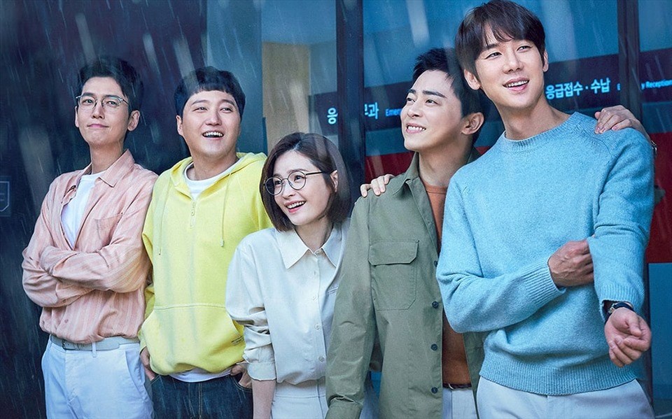 tvN sẽ phát sóng 1 tập đặc biệt bao gồm phần bình luận của các diễn viên, tổng hợp các phần NGs (quay hỏng) trong các tập đã phát sóng trước đó. 