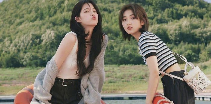 Chân dung 2 tiểu hoa đán gen Z của Cbiz: Người bị chê lợi dụng tình bạn để nổi tiếng, người được khen là "thần đồng diễn xuất"