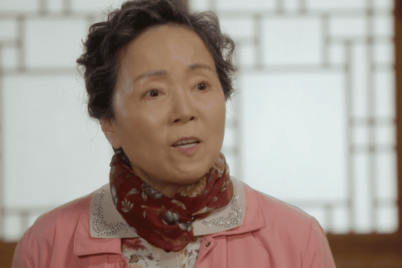 Kim Min Kyung là ai? 'Bà mẹ tần tảo' của màn ảnh Hàn, gắn liền với những vai diễn khắc khổ - Ảnh 6