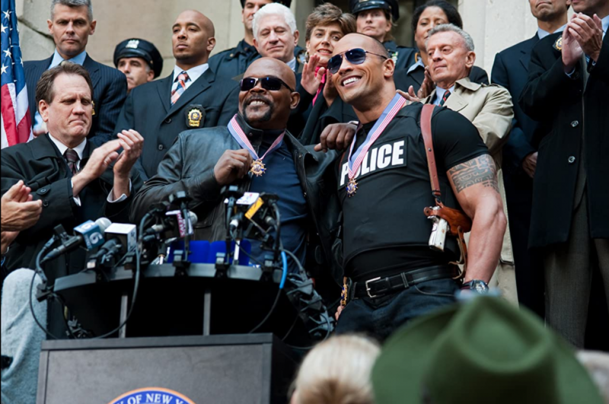 'The Rock' Dwayne Johnson từng đóng một vai cameo trong bộ phim hài 'The Other Guys' vào năm 2010 với thù lao tận 9 triệu USD. Nhờ năng lực và sự nổi tiếng đã giúp anh được công nhận là diễn viên được trả lương cao nhất thế giới năm 2020 theo thống kê từ Forbes.