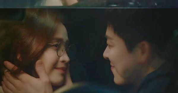 Cuối cùng Ik Jun - Song Hwa đã hôn, Hospital Playlist 2 lập kỉ lục rating