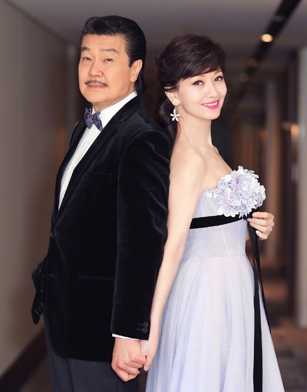 Triệu Nhã Chi hiện đang hạnh phúc với nam diễn viên Hoàng Cẩm Sâm