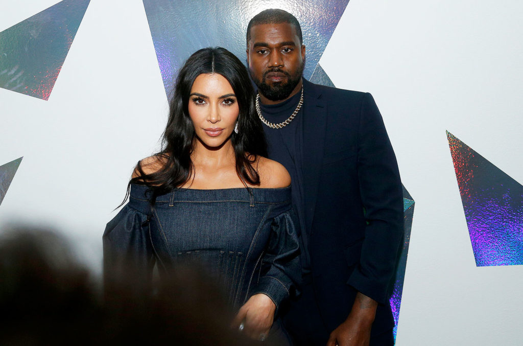 Ye chính thức kết thức cuộc ly hôn với ngôi sao truyền hình thực tế Kim Kardashian sau 7 năm chung sống.