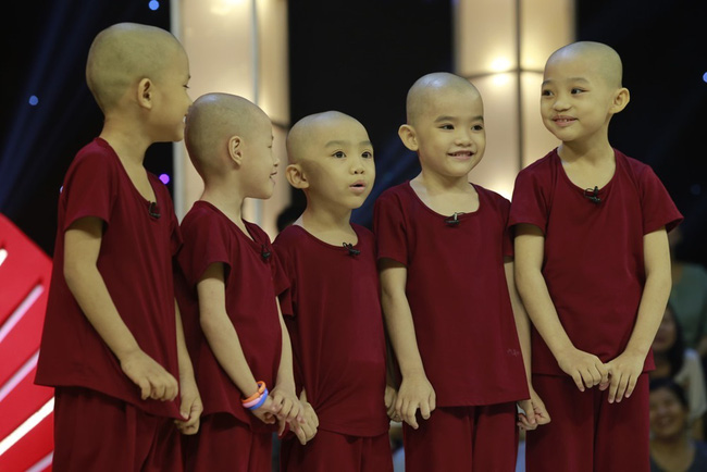 Cuộc sống hiện tại của 5 chú tiểu "Tịnh thất Bồng Lai" từng giành Quán quân "Thách Thức Danh Hài" 