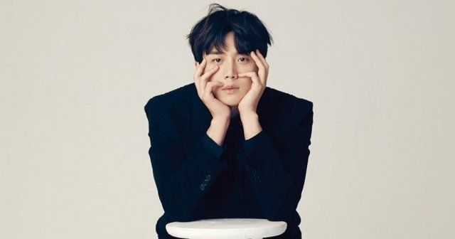 Kim Seon Ho từng ẩn ý: "Không thể giấu diếm mà phải đối mặt với nỗi đau bằng một cái đầu lạnh"