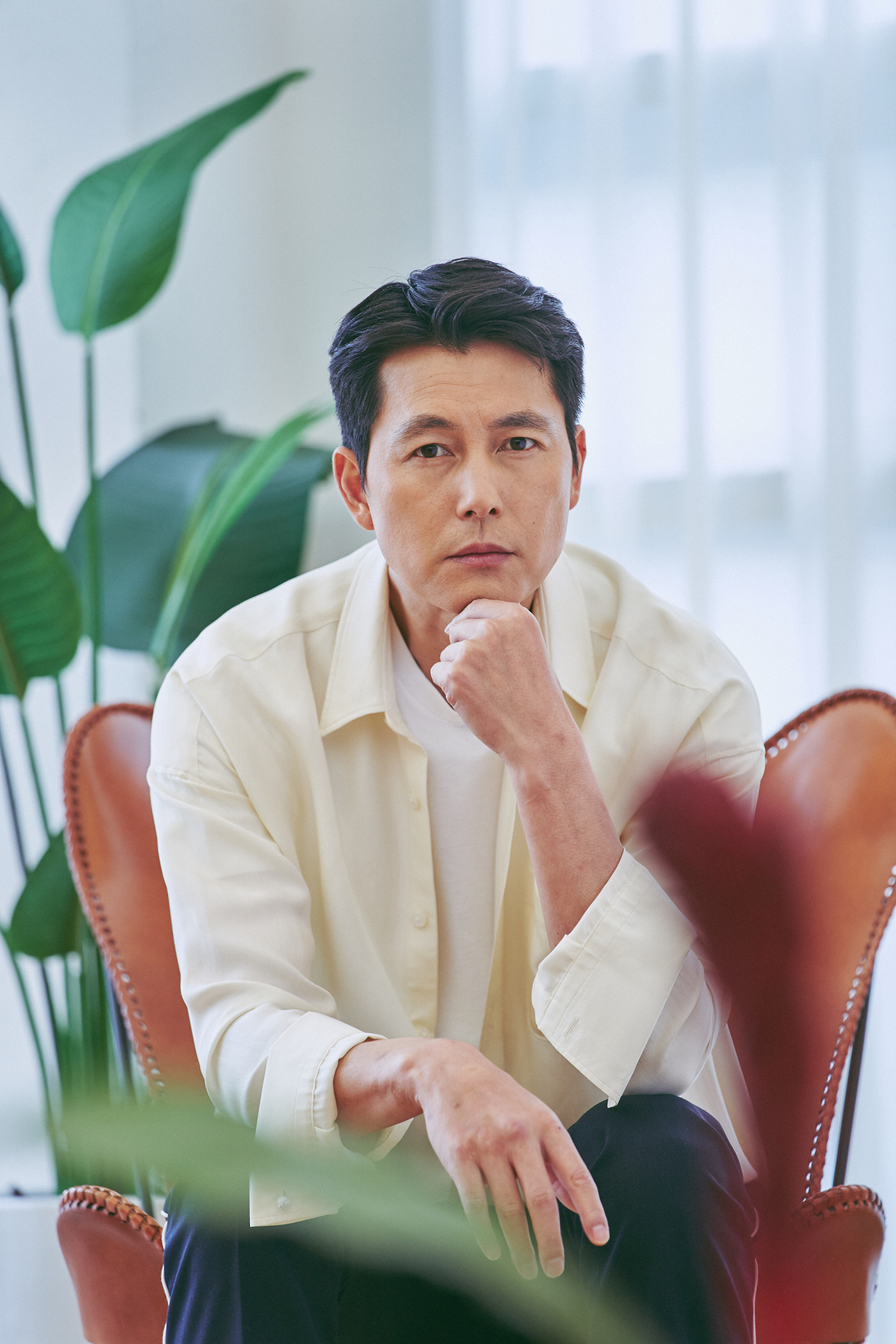 Jung Woo Sung vẫn lẻ bóng trong suốt 20 năm qua và hiện đang sống độc thân tuổi U50.