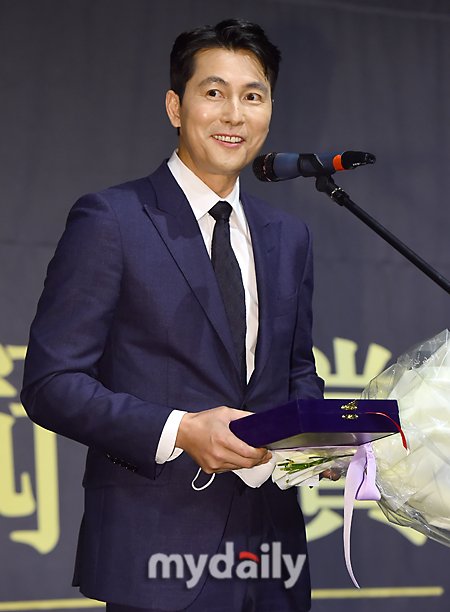 Jung Woo Sung khiêm tốn cho biết: 'Tôi chưa bao giờ nghĩ mình là người tốt'