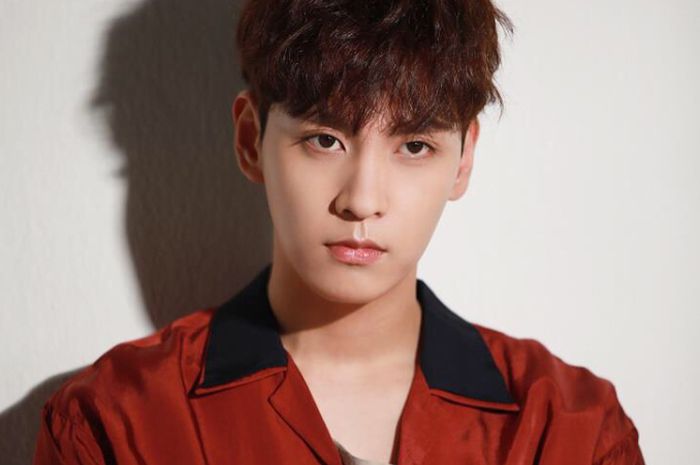 Choi Tae Joon là ai? Bạn thân Seungri, chồng sắp cưới của Park Shin Hye