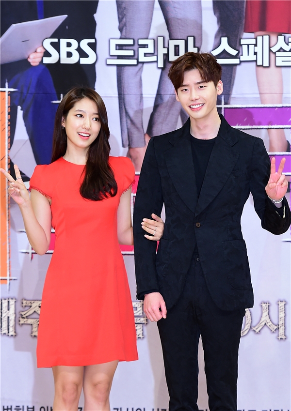 Park Shin Hye khiến cộng đồng fan hâm mộ chao đảo khi kết hợp cùng Lee Jong Suk trong bộ phim đình đám Pinocchio.