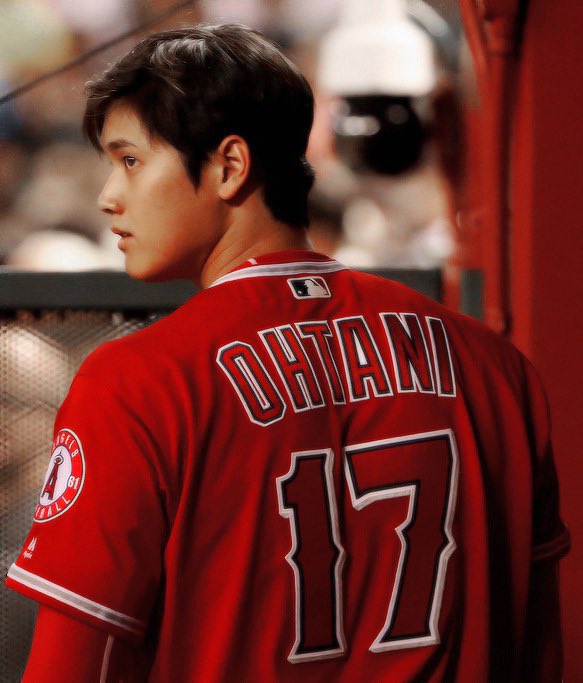 Shohei Ohtani: Cầu thủ bóng chày đẹp như bước ra từ truyện tranh  - Ảnh 7