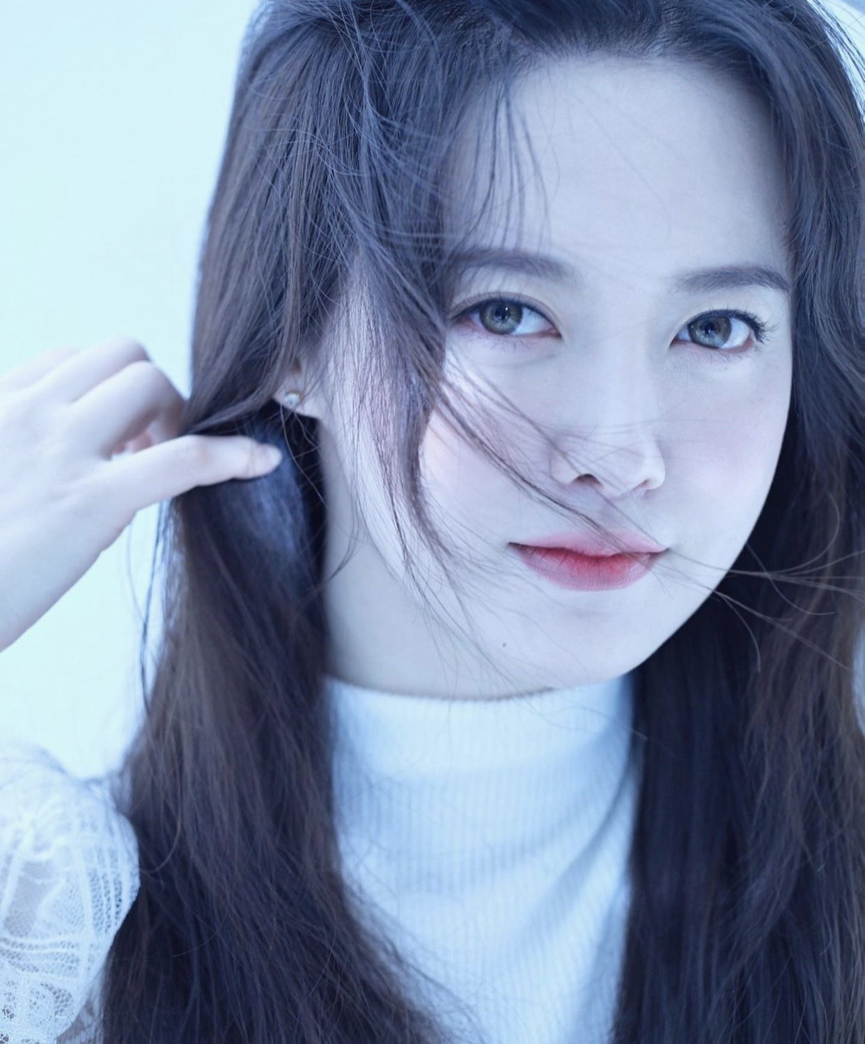 Mỹ nhân 'Vườn Sao Băng' Goo Hye Sun khoe vẻ đẹp bất chất thời gian ở độ tuổi U40