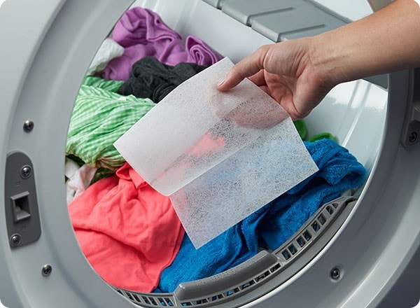 Không nên cho quá nhiều khăn giấy ướt vào máy giặt.