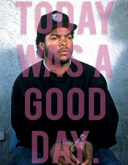 Người tiên phong cho trào lưu này có thể nhắc đến Ice Cube sau khi nam rapper này dùng từ flex trong ca khúc It Was A Good Day: