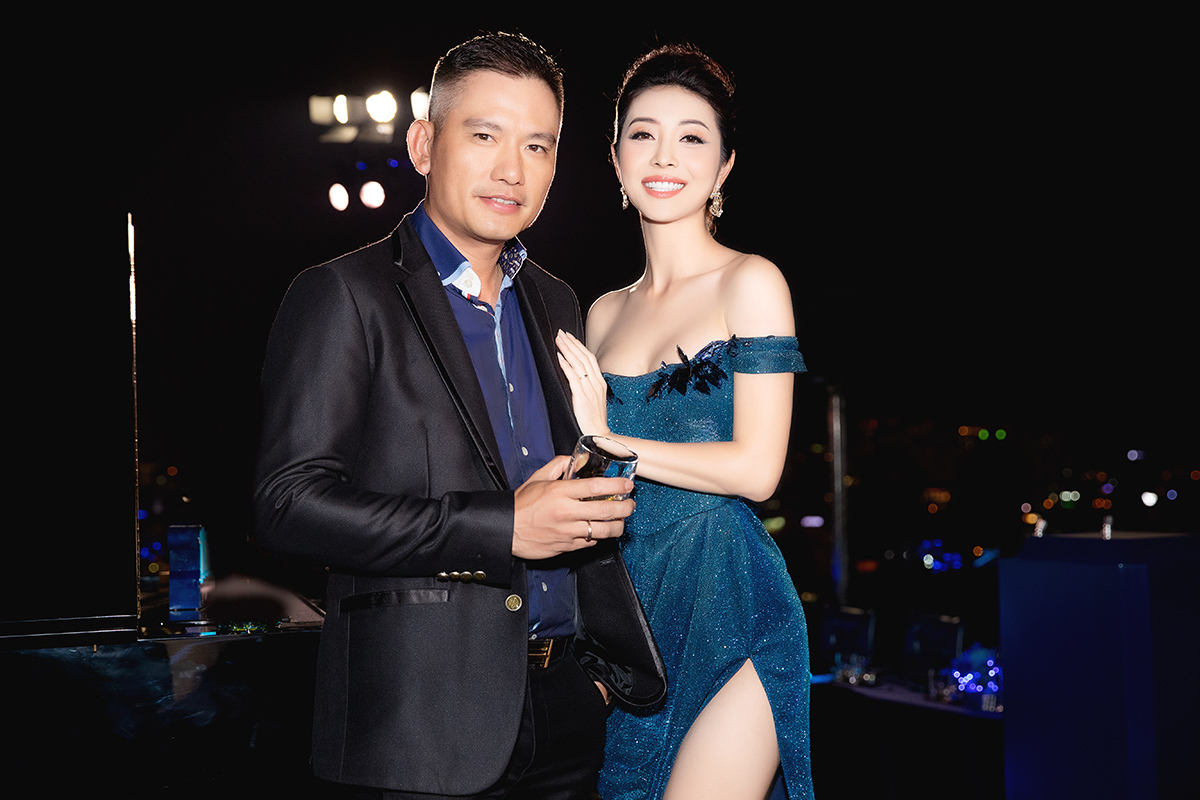 Ngoại hình chuẩn 'soái ca nhí' của con trai út Hoa hậu Jennifer Phạm  - Ảnh 7
