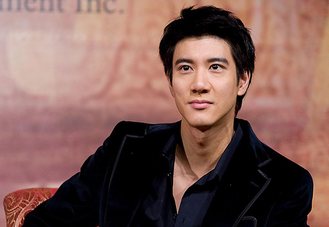 Vương Lực Hoành là ai? "Thiên vương châu Á" bị vợ Lý Tịnh Lôi tố ngoại tình, bạo hành sau ly hôn