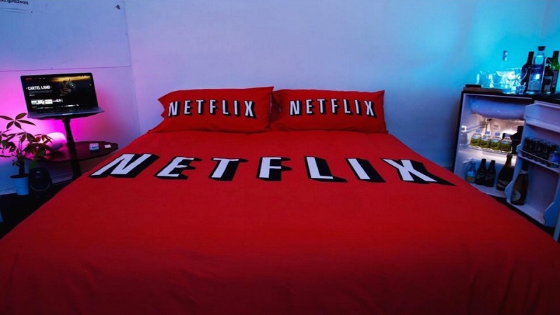 'Netflix and chill' là thuật ngữ được sử dụng như một tiếng lóng cho hành động giường chiếu