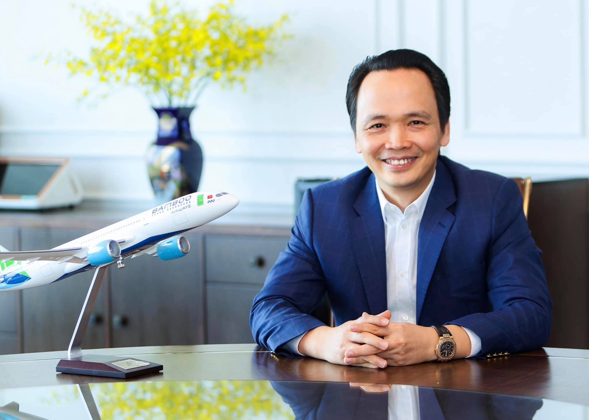 Trịnh Văn Quyết được biết đến là doanh nhân nổi danh trên thương trường bất động sản, chứng khoán, hàng không khi là Chủ tịch HĐQT Tập đoàn FLC