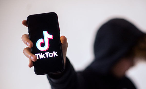 Tiktok sử dụng thuật toán nào để "gây nghiện" người dùng?