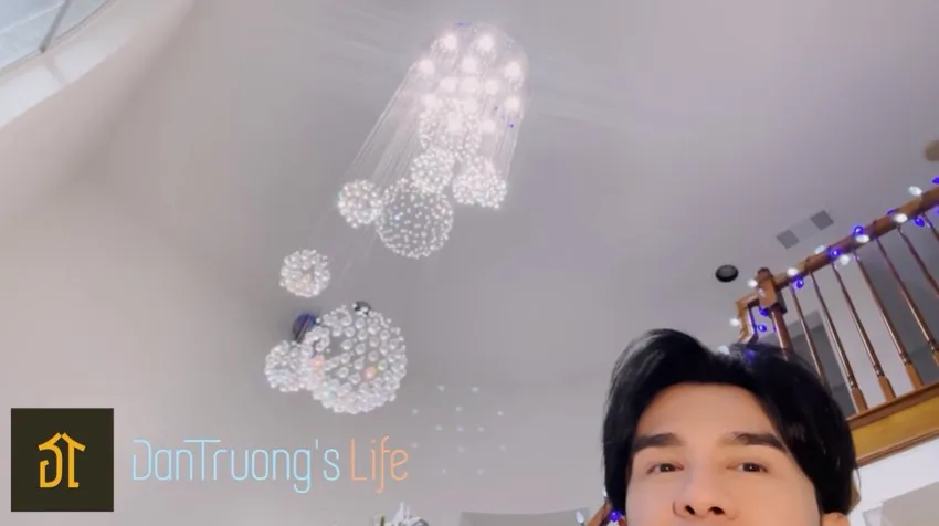 Căn hộ 10 tỷ của Đan Trường tại Mỹ: Rộng rãi, tiện nghi, có cả tủ lạnh trong nhà vệ sinh - Ảnh 8