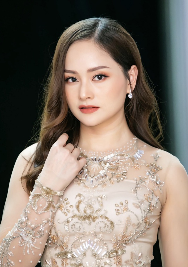 Không chỉ đẩy mạnh sự nghiệp diễn xuất, Lan Phương còn hoạt động khá sôi nổi ở nhiều lĩnh vực khác nhau ở trong nước lẫn quốc tế