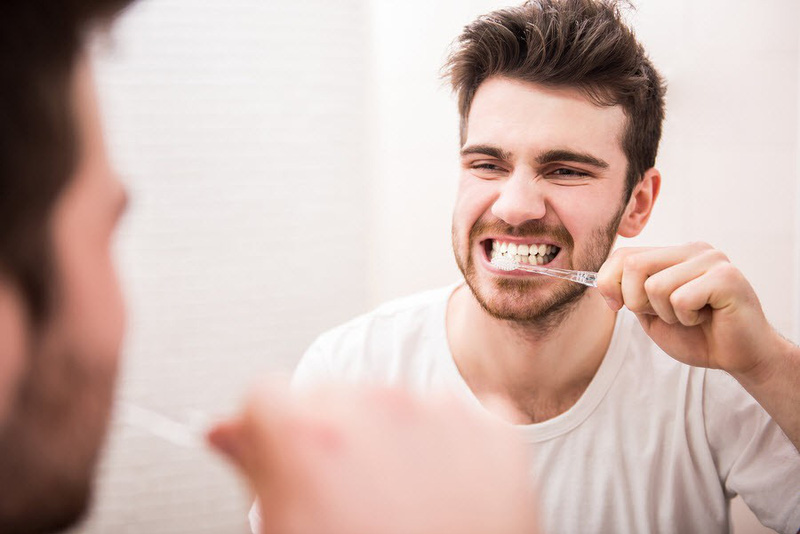 Các tổ chức và phòng khám nha khoa đều khuyến nghị kích thước của lượng kem đánh răng nên dùng chỉ bằng hạt đậu là tốt nhất.