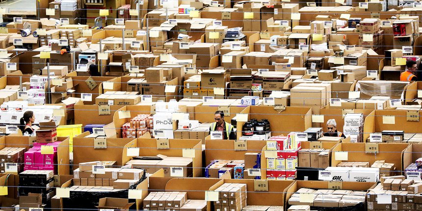 Amazon tăng hơn gấp đôi lương cho nhân viên bất chấp dịch Covid-19