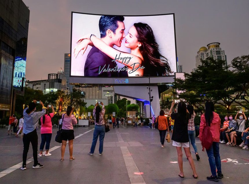 Thái Lan kêu gọi người dân đeo khẩu trang khi quan hệ tình dục vào ngày Valentine