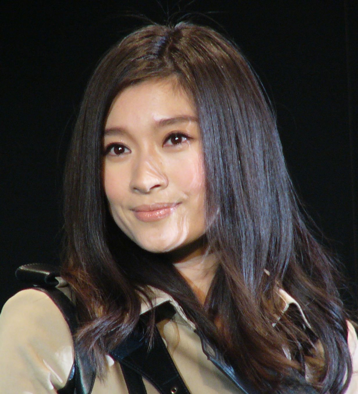 Ryoko Shinohara vai Sakura Hiraga 