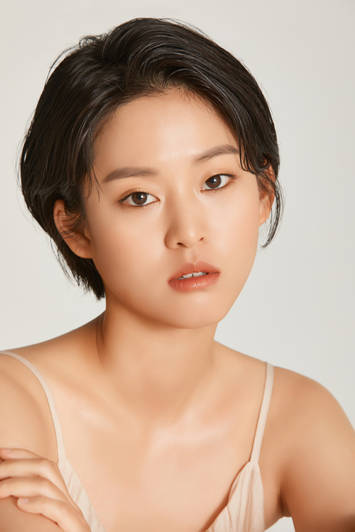 Lee Yeon vai Baek Sung Woo