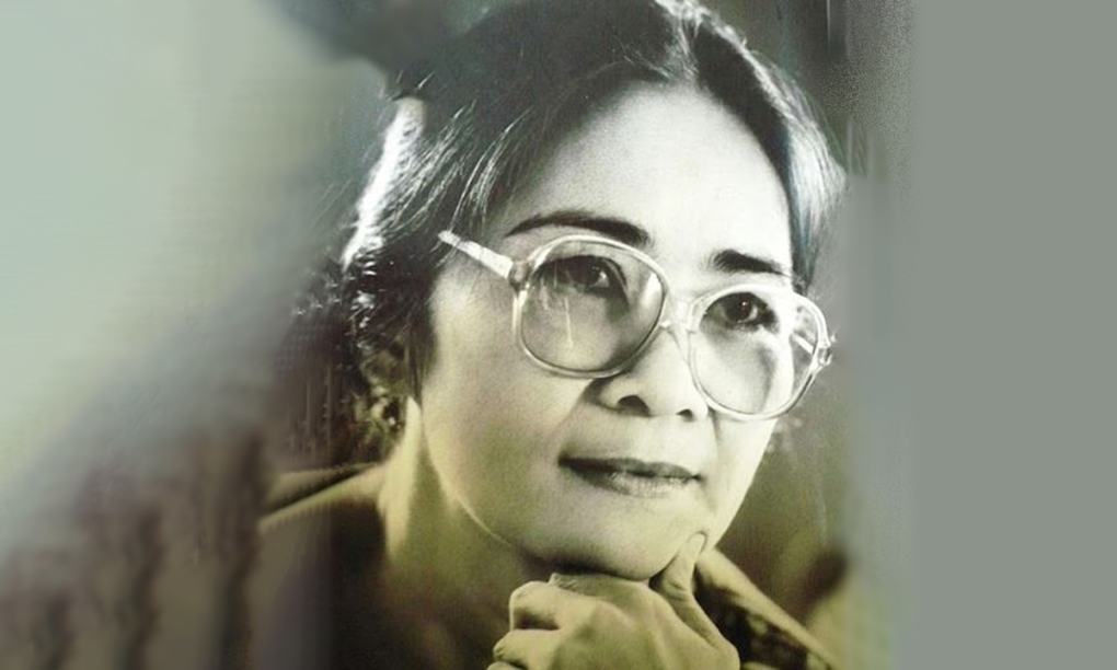 Tuyết Mai là phát thanh viên Đài Tiếng nói Việt Nam đầu tiên được Nhà nước phong danh hiệu Nghệ sĩ Nhân dân năm 1993. 