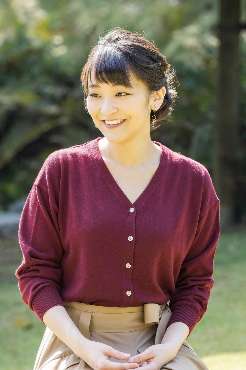 Cuộc hôn nhân của cựu Công chúa Mako - chị họ của Aiko từng là chủ đề gây bàn cãi