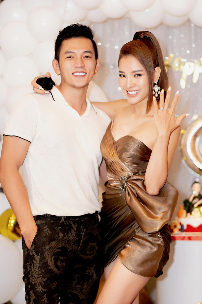 Phương Trinh Jolie và bạn trai Lý Bình sẽ chính thức kết hôn vào tháng 4 này sau khoảng thời gian 3 năm hẹn hò