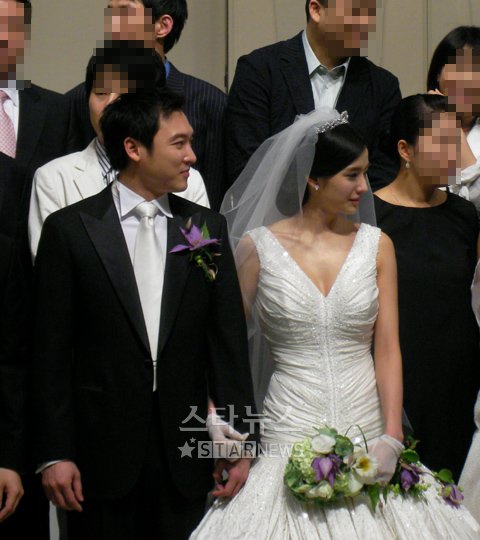 Đám cưới của Han Chae Young từng được báo chí ca ngợi là xa xỉ và sang trọng bậc nhất năm 2007.