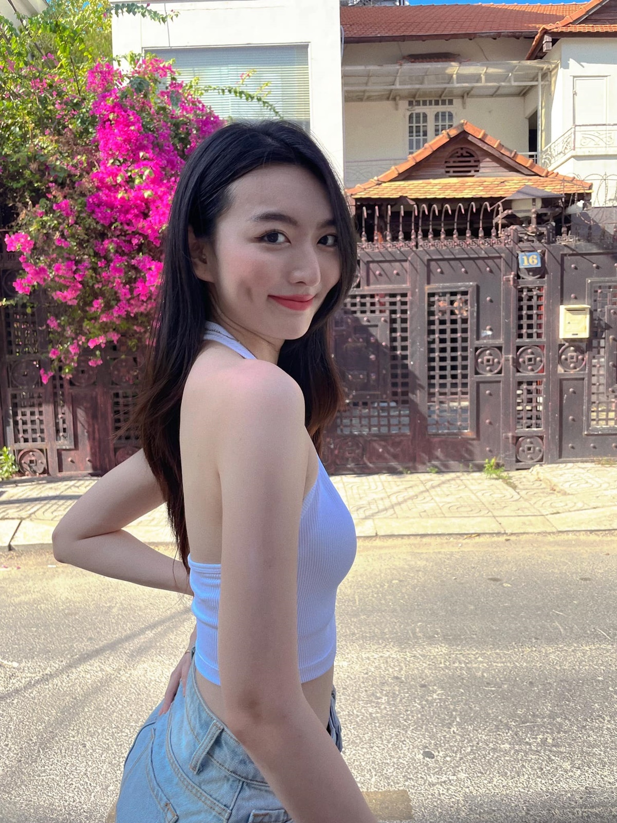 Tại cuộc thi Miss World Vietnam 2022, Xuân Mai được đánh giá là một trong những thí sinh tiềm năng.