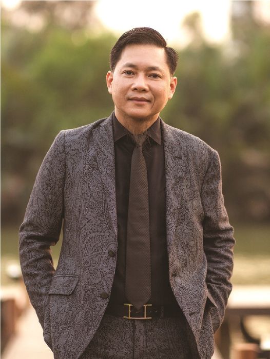 Bố của Chloe Nguyễn là ông Nguyễn Cao Trí - chủ tịch tập đoàn Capella Holdings