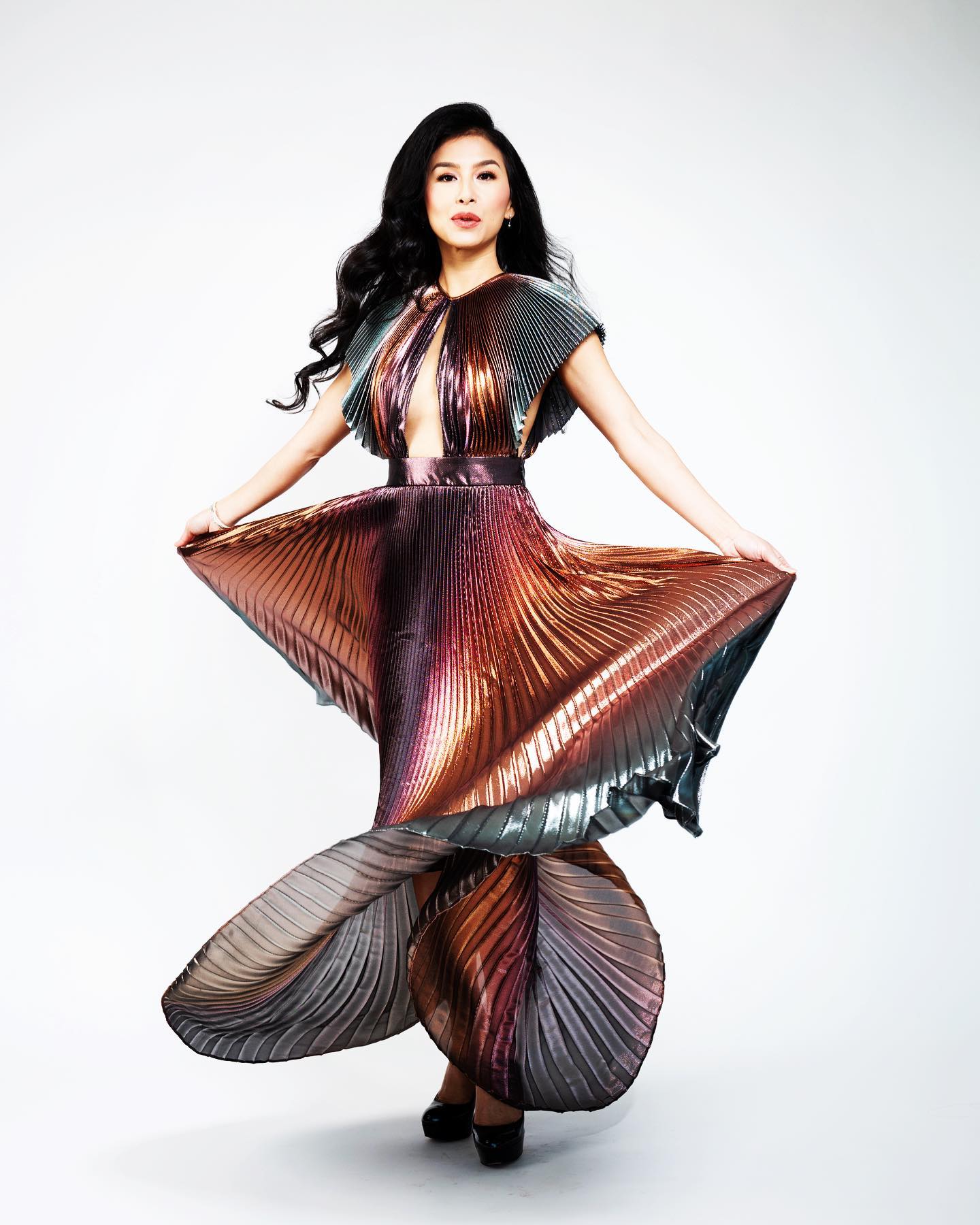 Teresa Mai là ai? Ca sĩ người Mỹ gốc Việt giành giải Grammy 2022 - Ảnh 11