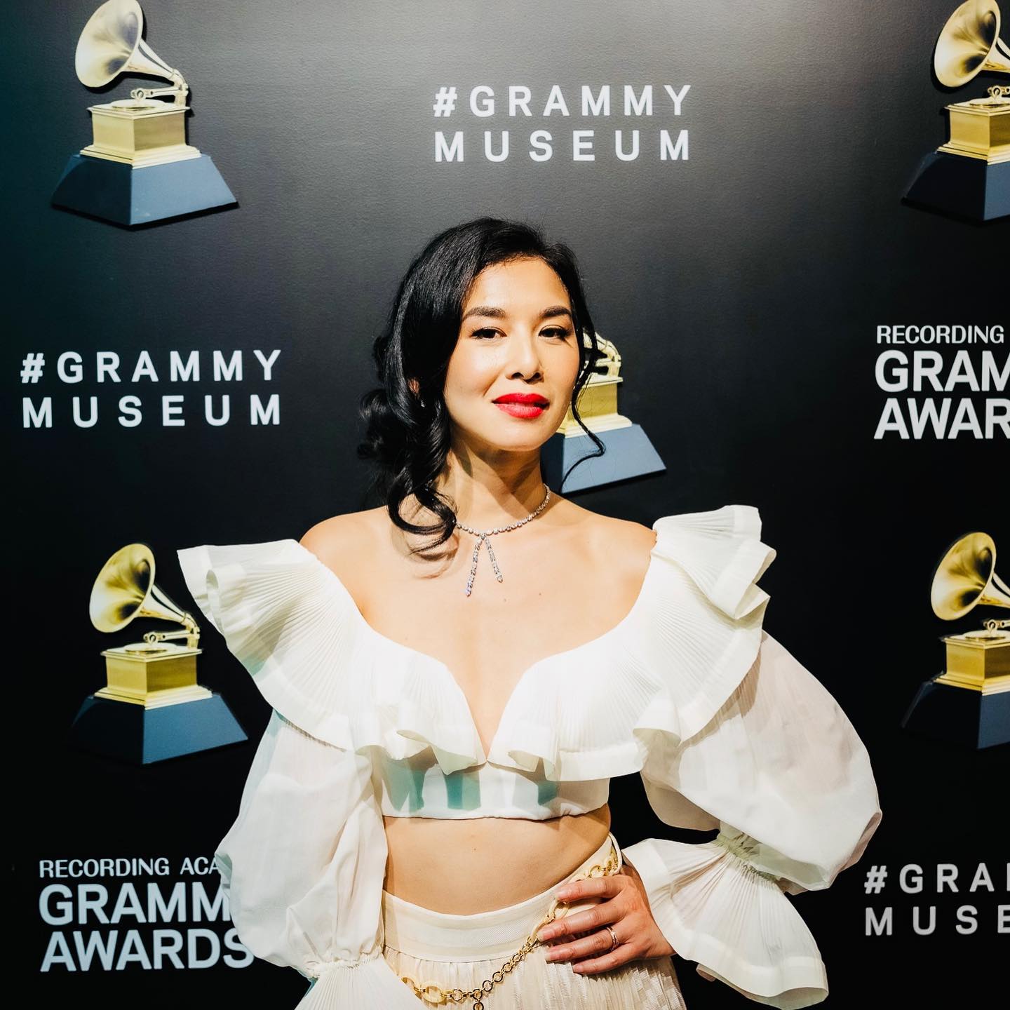 Teresa Mai trở thành ca sĩ người Mỹ gốc Việt đầu tiên nói riêng và giọng hát nữ của Á Đông nói chung nhận được đề cử giải Grammy cho Album thanh nhạc cổ điển xuất sắc nhất