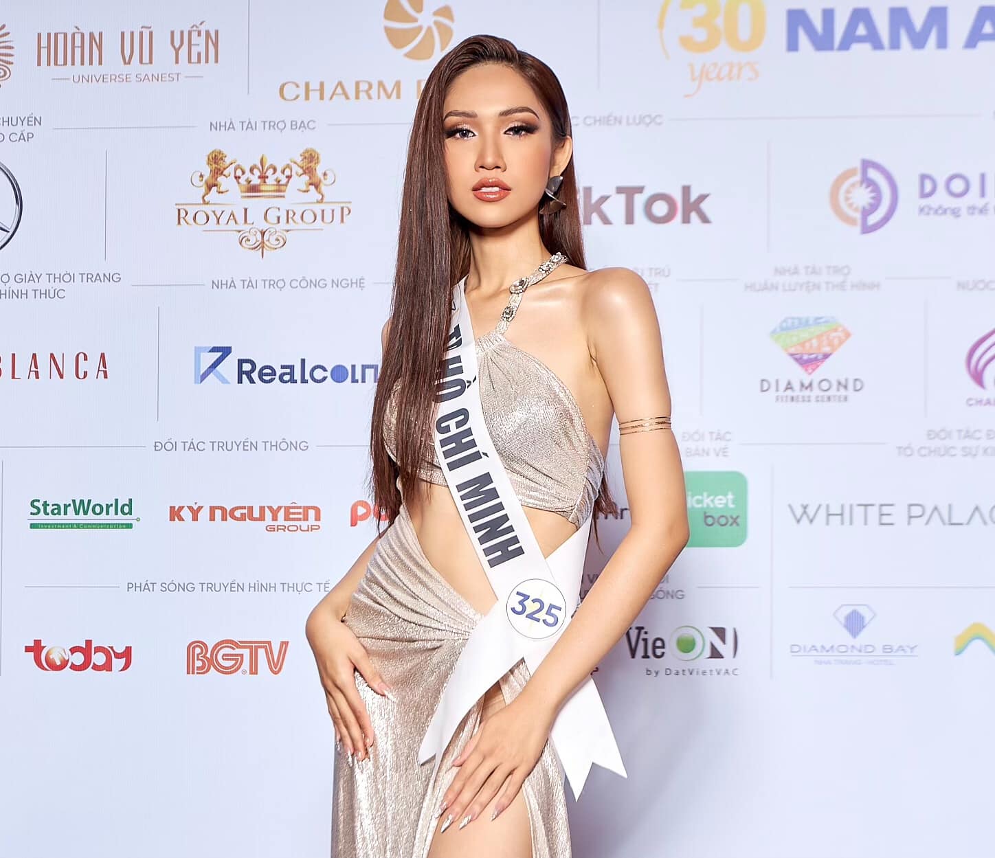 Đỗ Nhật Hà là mỹ nhân chuyển giới duy nhất vào chung kết Miss Universe Vietnam