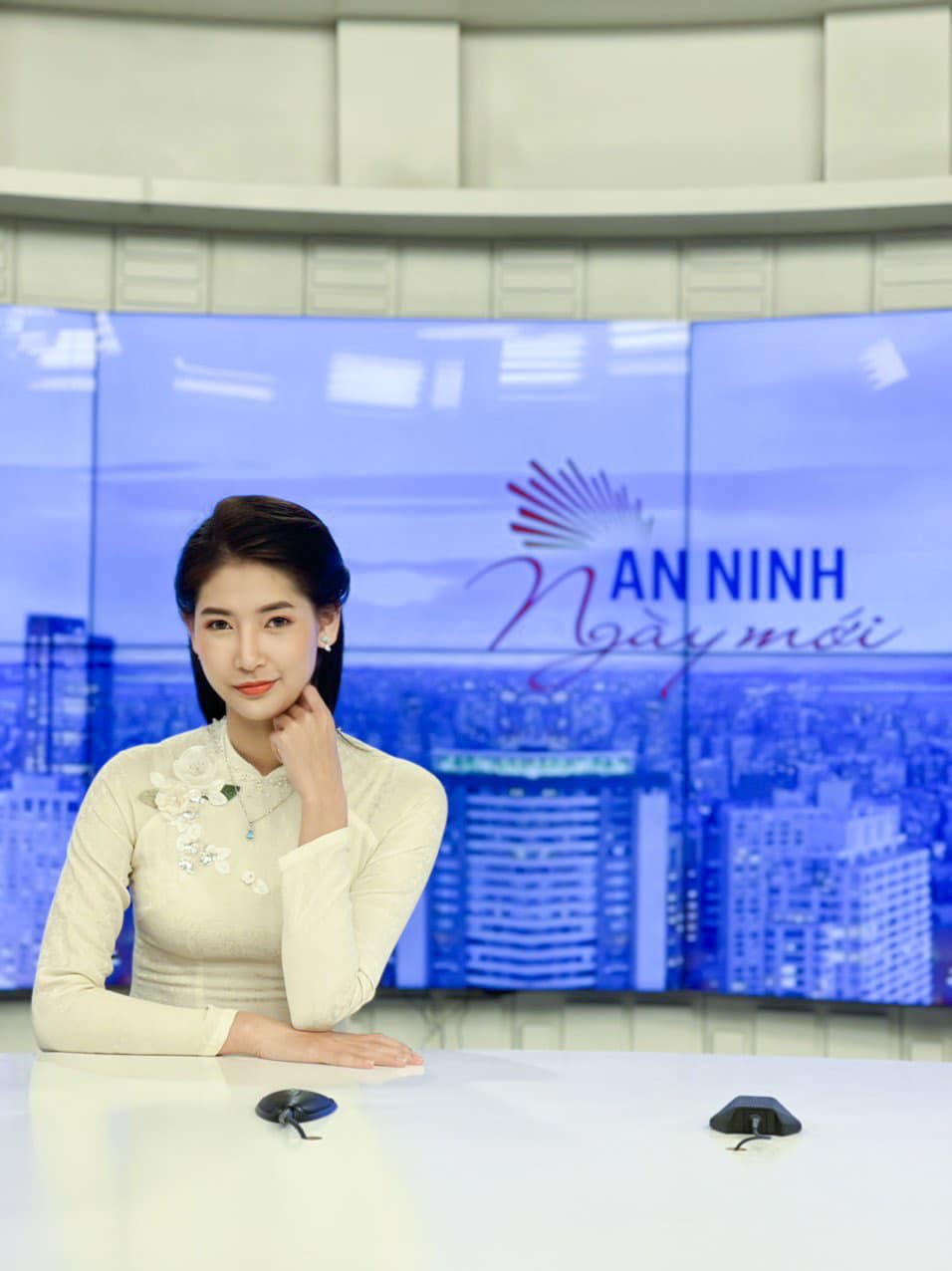 Phạm Hoàng Thu Uyên - nữ CEO thi Miss Universe Vietnam: 18 tuổi mồ côi, 19 tuổi kiếm 200 triệu/tháng - Ảnh 7