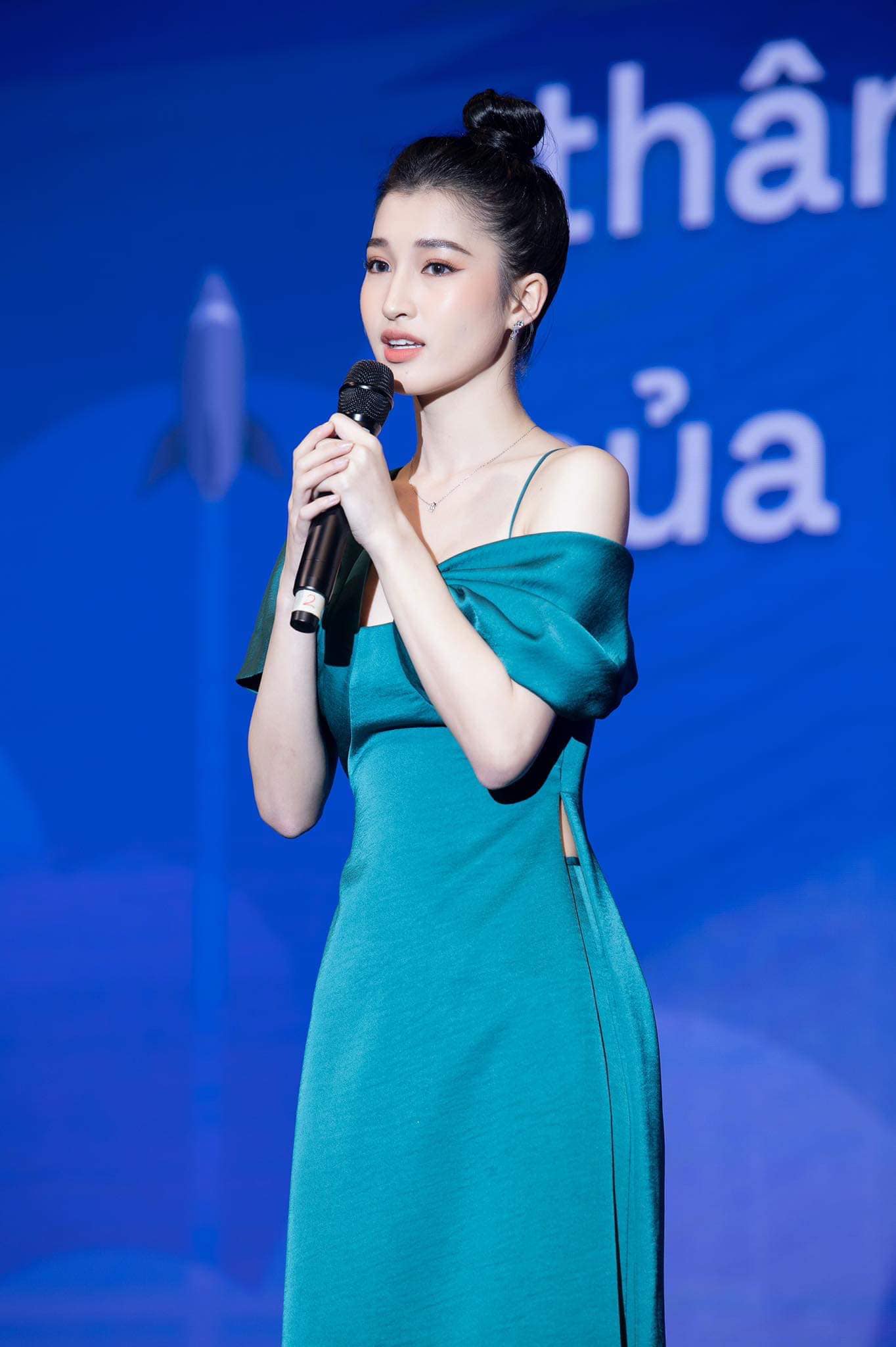 Nguyễn Phương Nhi - người đẹp diện bikini lấn át cả Nam Em tại Chung khảo Miss World Vietnam 2022   - Ảnh 5