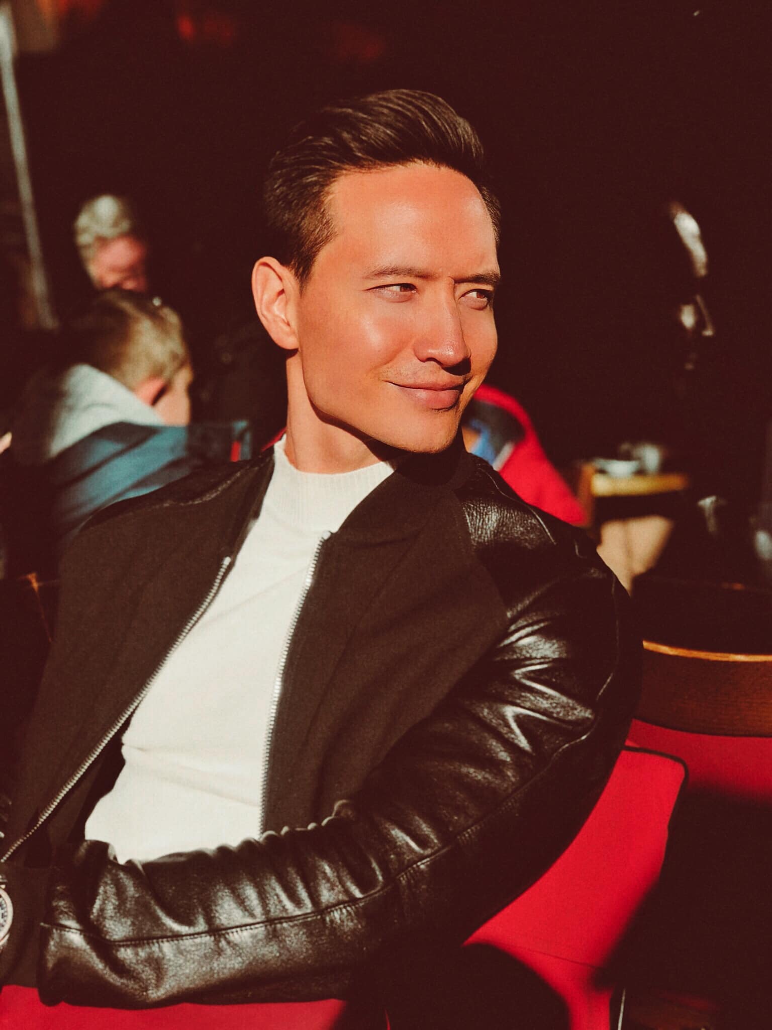 Kim Lý là ai? Tình cũ Trương Ngọc Ánh, chồng điển trai của Hồ Ngọc Hà - Ảnh 1