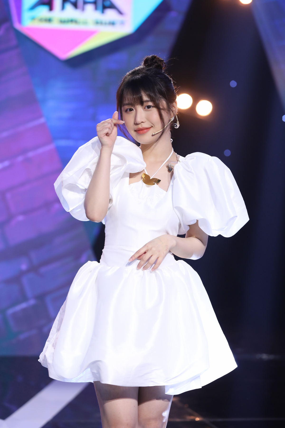 Han Sara chính thức chia tay công ty Đông Nhi - Ảnh 3